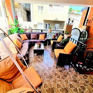 3* Hotel Qeroli Old Town